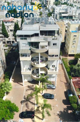 קפלן 28