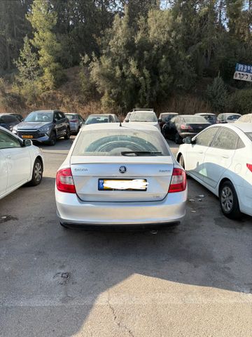 מודעת רכב סקודה ראפיד