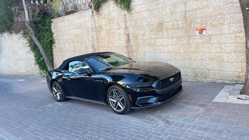מוסטנג Premium אוט׳ קבריולט 2.3 (315 כ״ס)