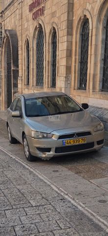 מודעת רכב מיצובישי לנסר