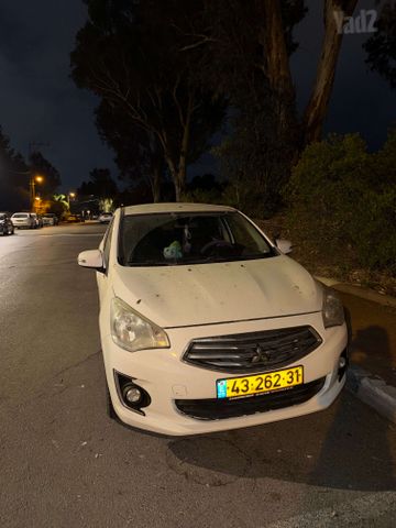 מודעת רכב מיצובישי אטראז'