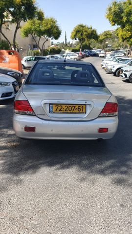 מודעת רכב מיצובישי לנסר