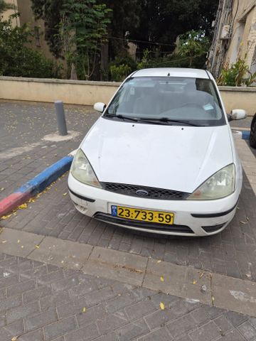 פוקוס LX אוט׳ סדאן 4 דל 1.6 (102 כ״ס)