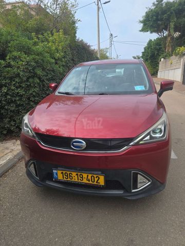 מודעת רכב ג'י.איי.סי GE3