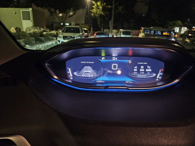 מודעת רכב פיג'ו 3008