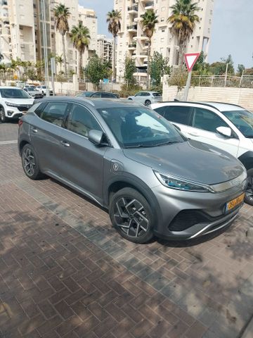 מודעת רכב בי.ווי.די אטו 3