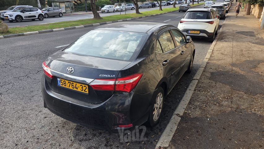 מודעת רכב טויוטה קורולה