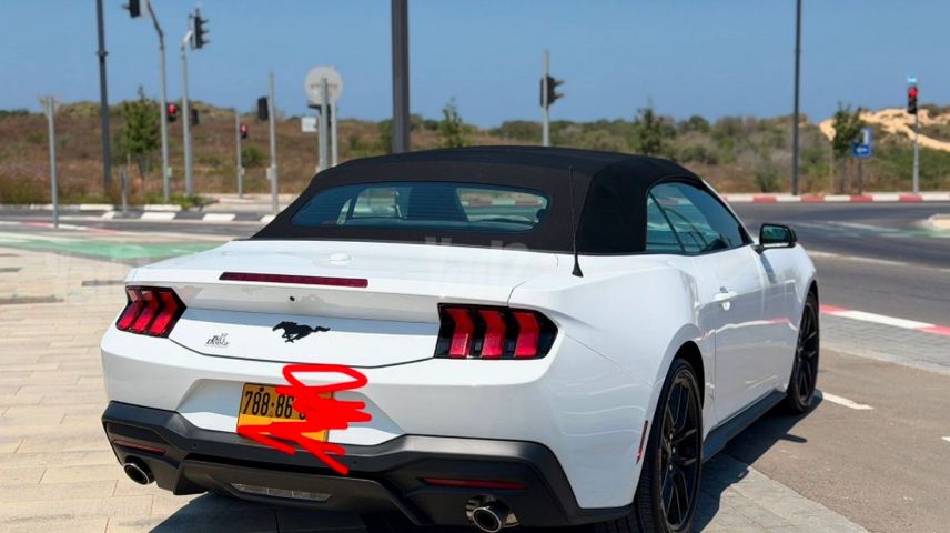 מודעת רכב פורד מוסטנג