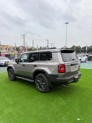 מודעת רכב טויוטה לנד קרוזר 1