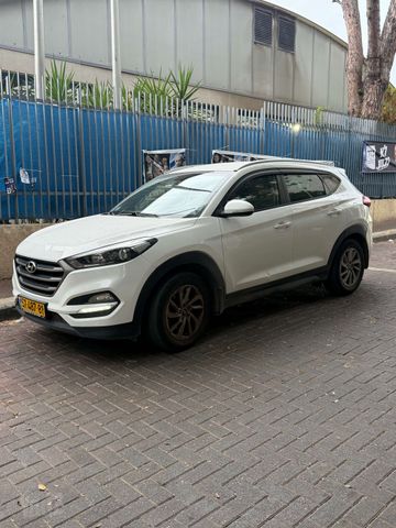 מודעת רכב יונדאי טוסון