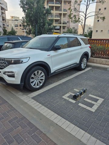 מודעת רכב פורד אקספלורר