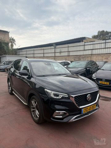 מודעת רכב אם ג'י EHS PHEV