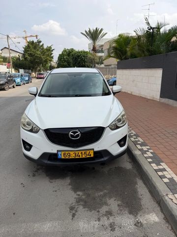 מודעת רכב מאזדה CX-5