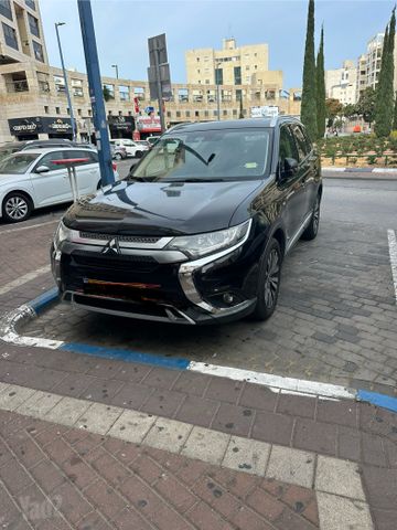 מודעת רכב מיצובישי אאוטלנדר