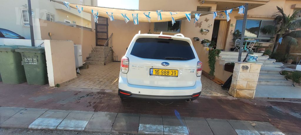 מודעת רכב סובארו פורסטר