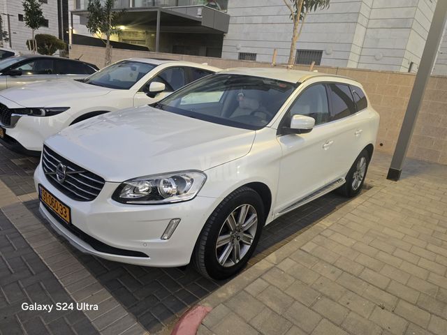 מודעת רכב וולוו XC60