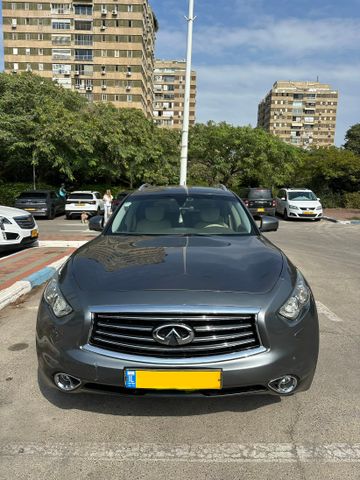 מודעת רכב אינפיניטי QX70