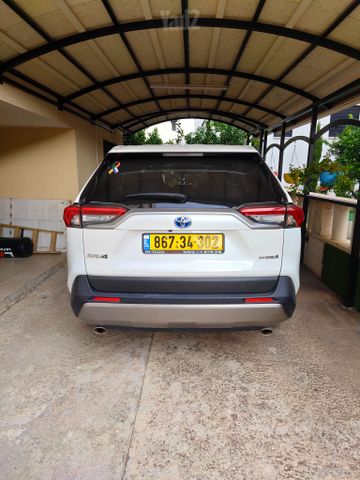 מודעת רכב טויוטה RAV4