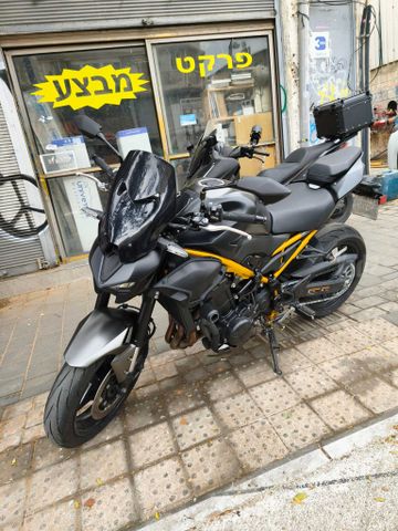 מודעת רכב קאוואסאקי Z900