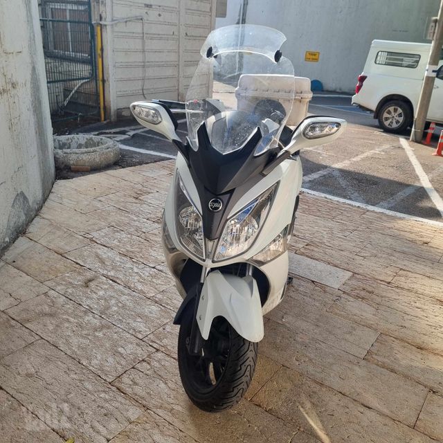 מודעת רכב סאן יאנג ג'וי-מקס 250 XI
