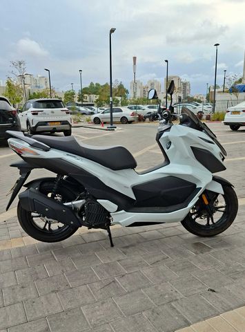 מודעת רכב סאן יאנג ג'ט איקס 125