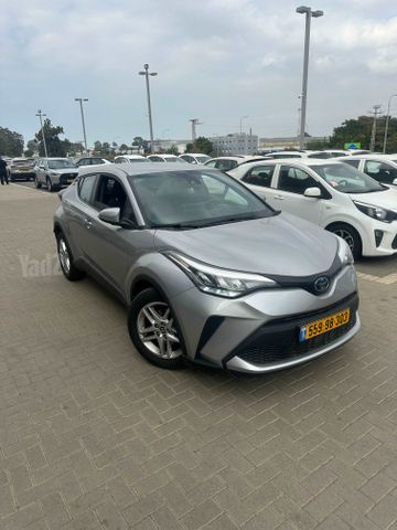 מודעת רכב טויוטה C-HR