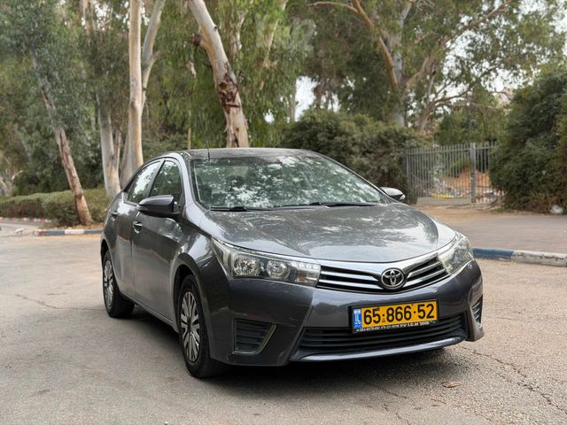 מודעת רכב טויוטה קורולה