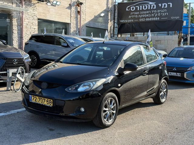 מודעת רכב מאזדה 2