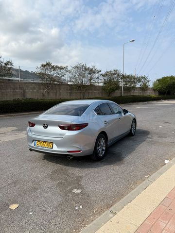 מודעת רכב מאזדה 3 1