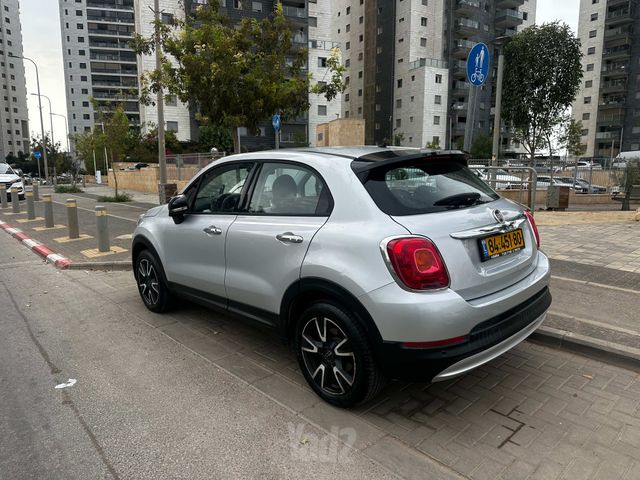 מודעת רכב פיאט 500X