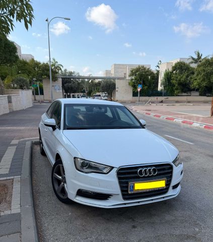 A3 Attraction אוט׳ סדאן 4 דל 1.8 (180 כ״ס)