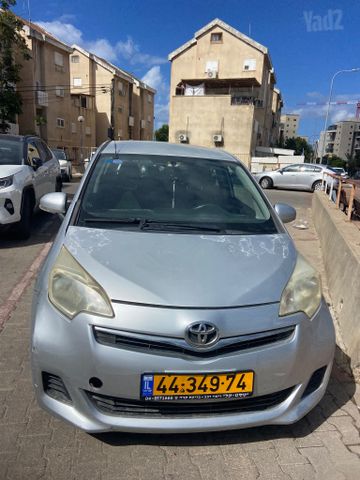 מודעת רכב טויוטה ורסו-S