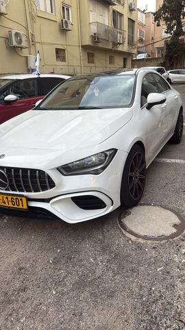 מודעת רכב מרצדס-בנץ CLA