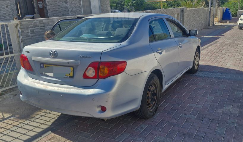 מודעת רכב טויוטה קורולה