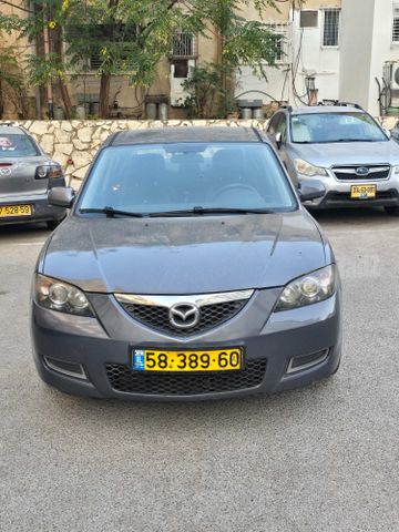 מודעת רכב מאזדה 3