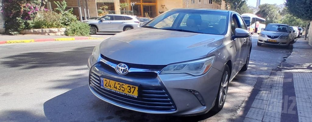 מודעת רכב טויוטה קאמרי