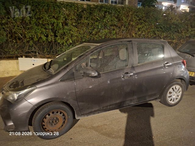 מודעת רכב טויוטה יאריס