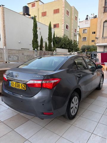 מודעת רכב טויוטה קורולה