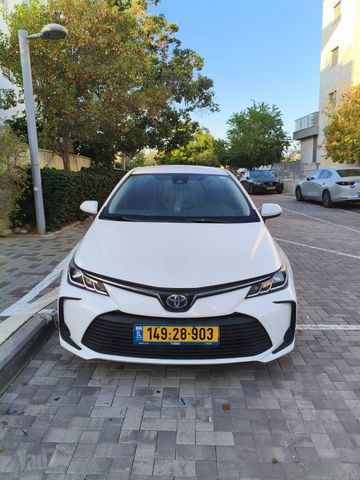 מודעת רכב טויוטה קורולה