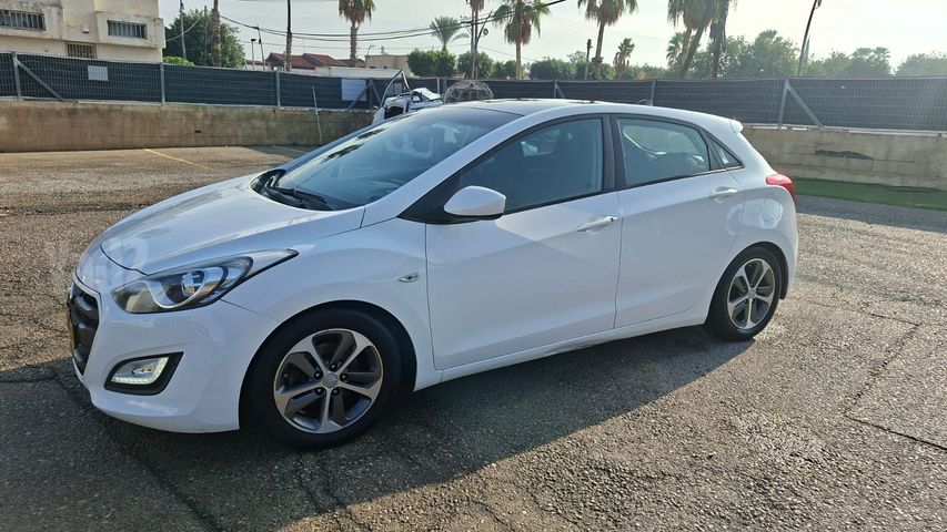 מודעת רכב יונדאי i30