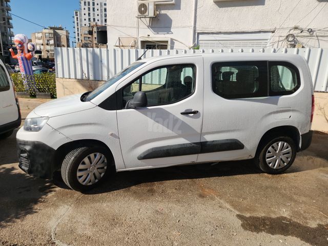 מודעת רכב סיטרואן ברלינגו 