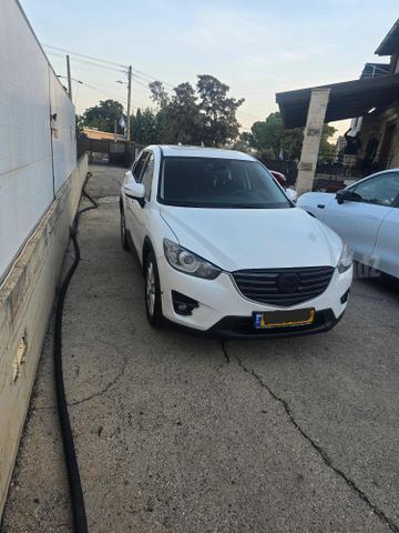 מודעת רכב מאזדה CX-5