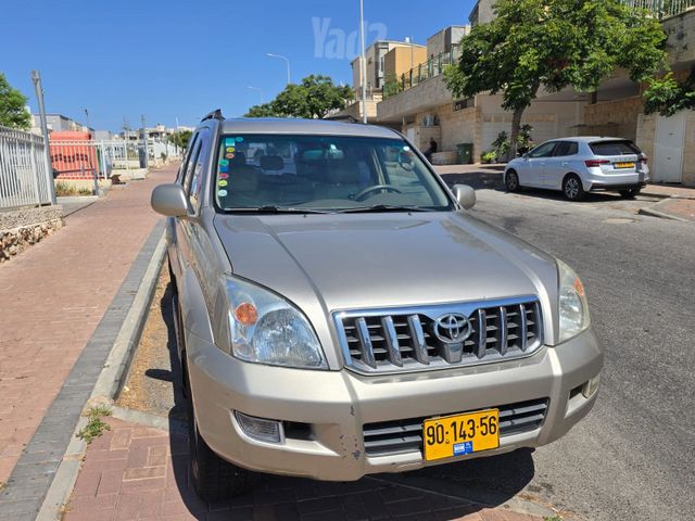מודעת רכב טויוטה לנד קרוזר