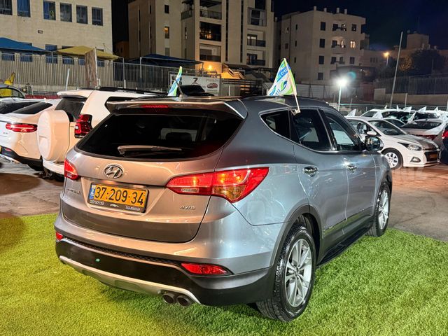 מודעת רכב יונדאי סנטה פה 2