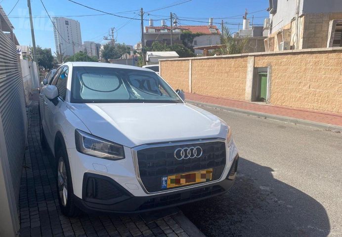 מודעת רכב אאודי Q2