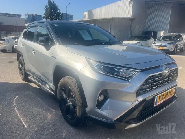 מודעת רכב טויוטה RAV4