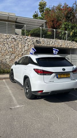 RX F-Sport 450h היברידי אוט׳ 3.5 (262 כ״ס)