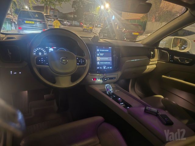 מודעת רכב וולוו XC60 2