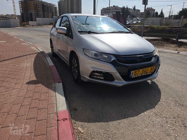 מודעת רכב הונדה אינסייט