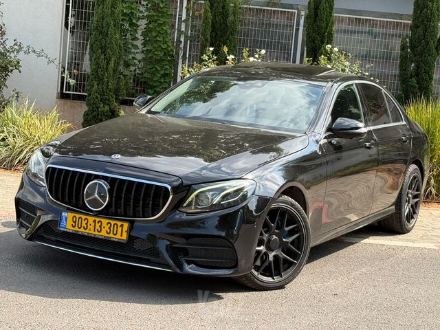 מודעת רכב מרצדס-בנץ E-class